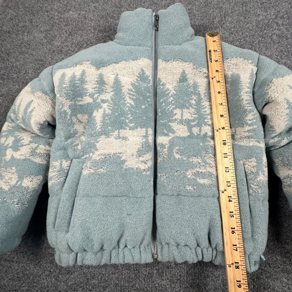 Winter‎ Scene Youth Large/ XL Puffer Jacket